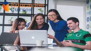 Becas Sin Fronteras
